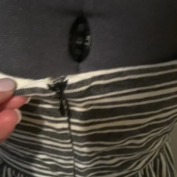 Loft Striped Dress - Picture 4 of 5